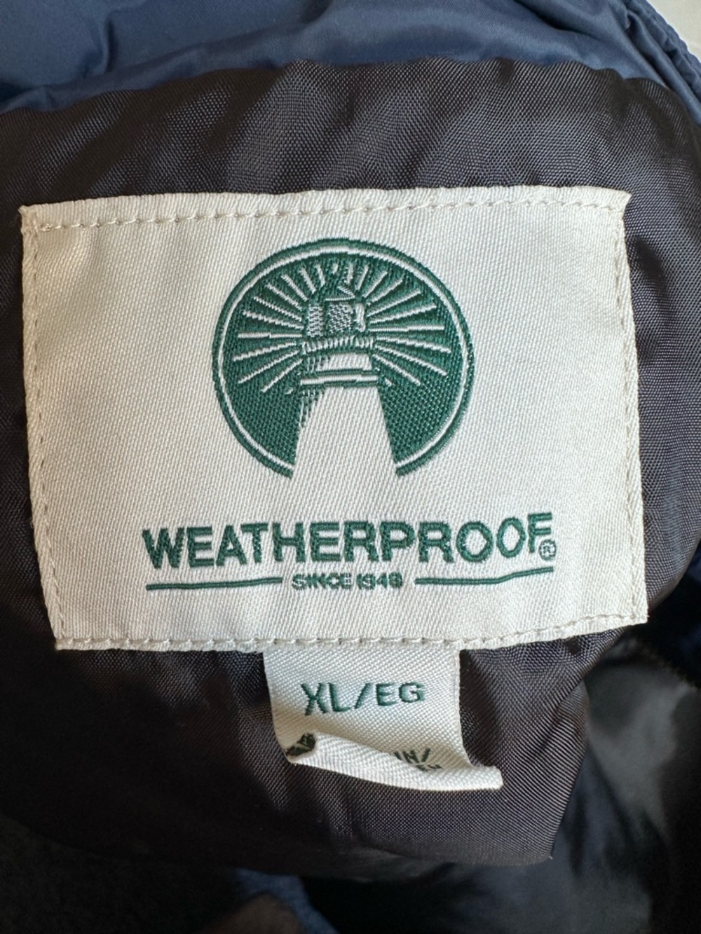 Weatherproof Quilted Navy Men's Vest with Stand Collar - Picture 5 of 7